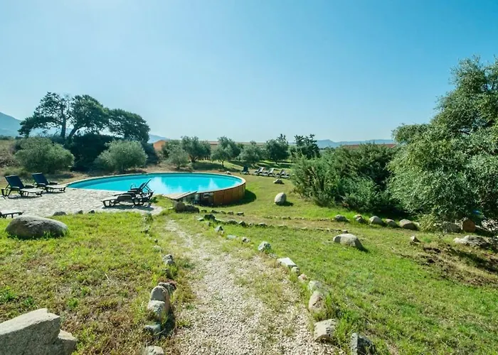 Isa - Lofts With Private Outdoor Area And Swimming-pool In 3*