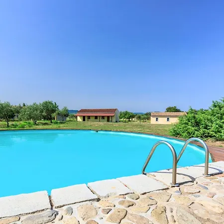 Isa - Lofts With Private Outdoor Area And Swimming-pool In 아파트호텔