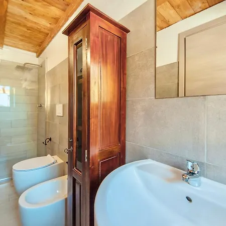 Isa - Lofts With Private Outdoor Area And Swimming-pool In 3*