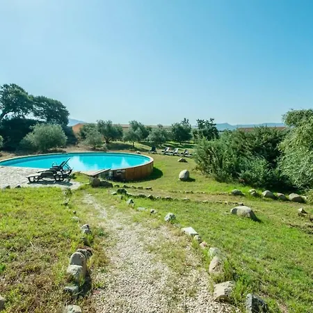 Isa - Lofts With Private Outdoor Area And Swimming-pool In 3*