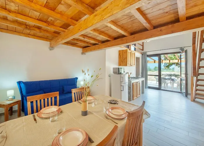 Isa - Lofts With Private Outdoor Area And Swimming-pool In 3*